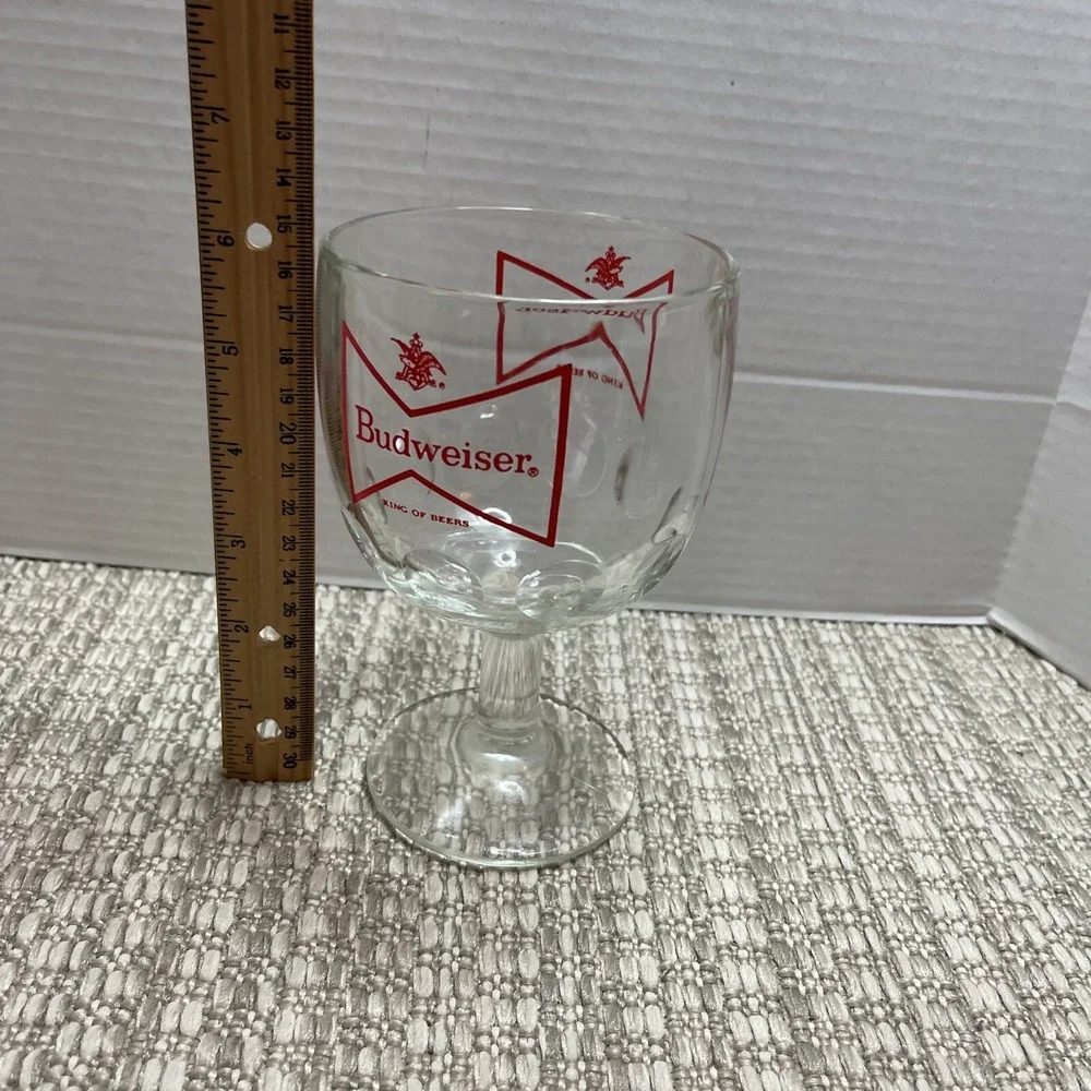 VINTAGE Budweiser BEER  DRINKING GLASS‎ THUMBPRINT STEMMED 16 OZ. RED